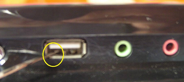 usb port.jpg