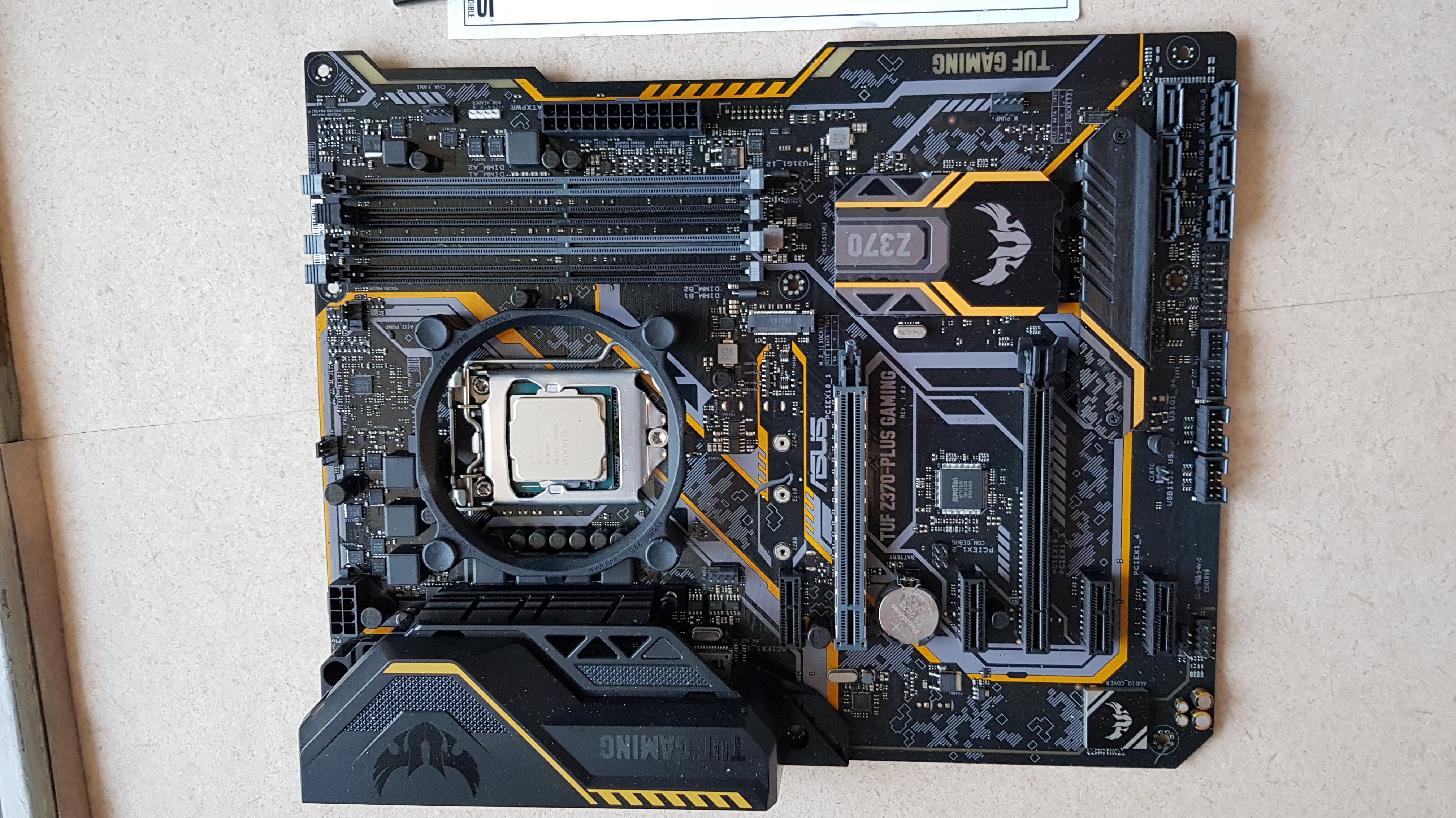 ASUS TUF Z370-PLUS GAMING 메인보드.jpg