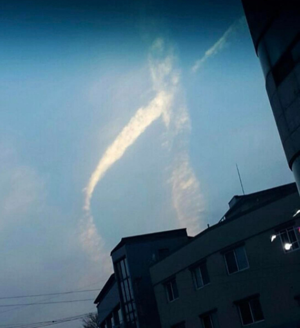 세월호 리본구름.jpg