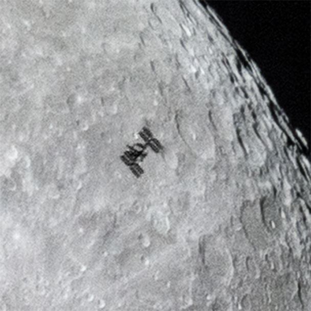 ISS-closeup.jpg