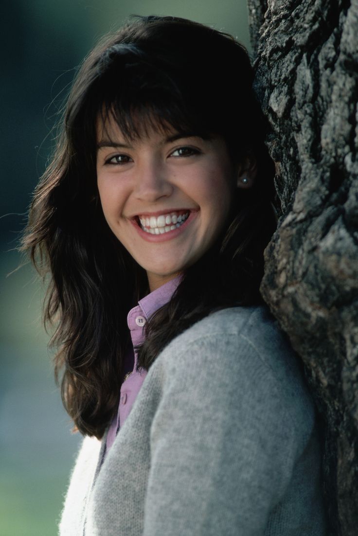 PhoebeCates03.jpg