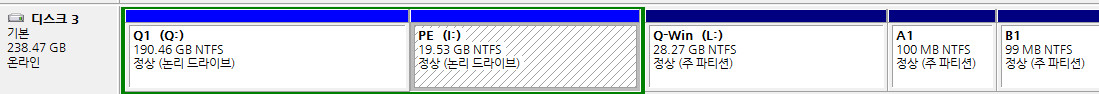 대용량pe를실컴으로부팅하기-파티션이많아서옆파티션까지논리드라이브가되어버렸네요.pe부팅에는관계없습니다만.jpg