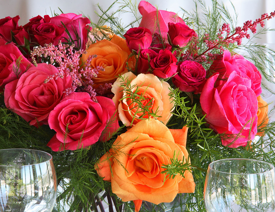 bouquet-of-red-roses.jpg