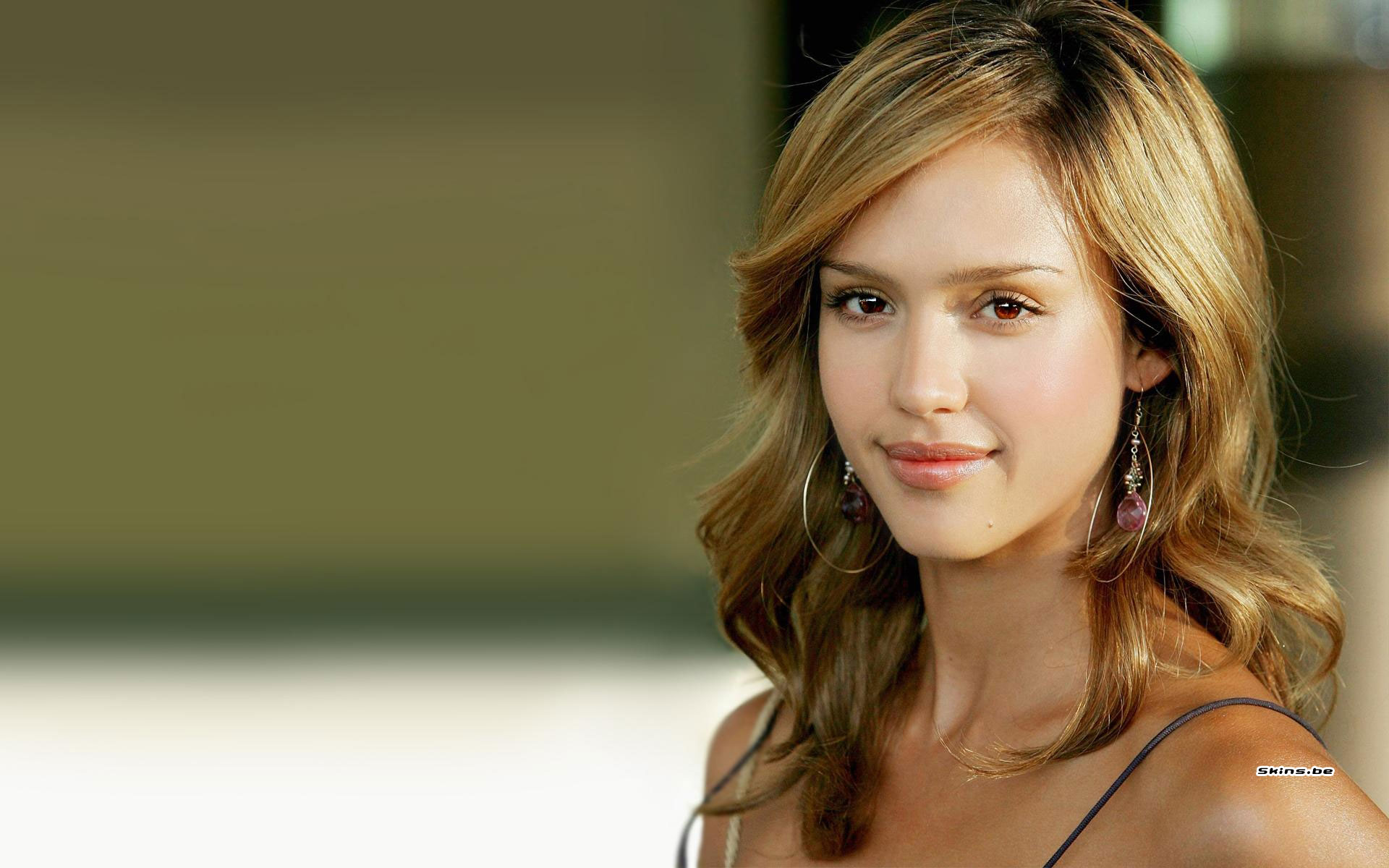 jessica-alba 2.jpg