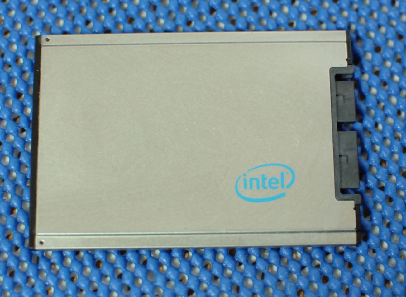 Intel 160gb-4.JPG